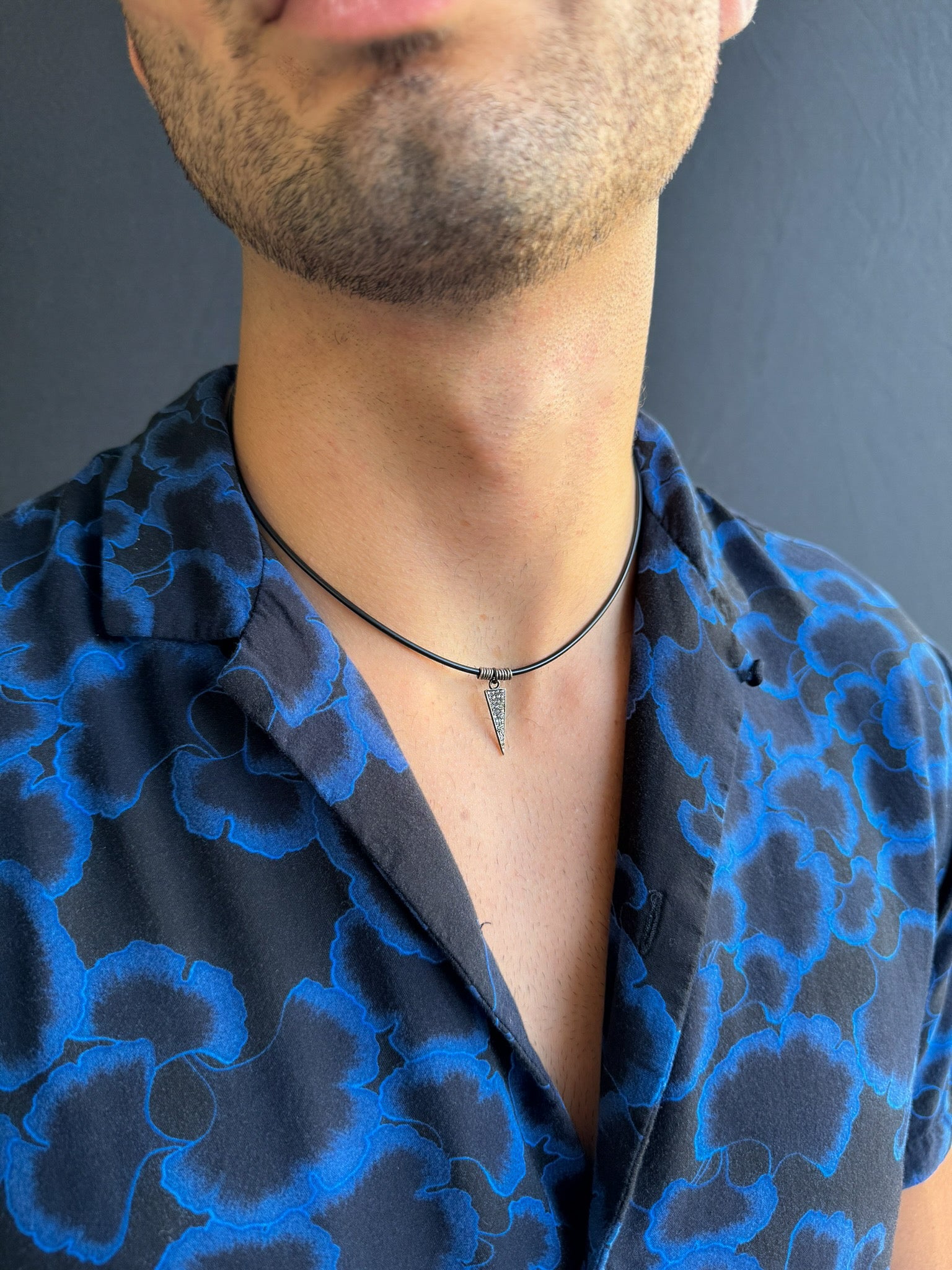 Black Diamond Arrow Necklace in Sterling Silver - LeSilveStone