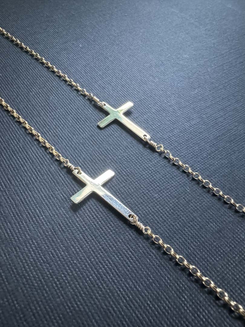 Cross Chain Bracelet - LeSilveStone