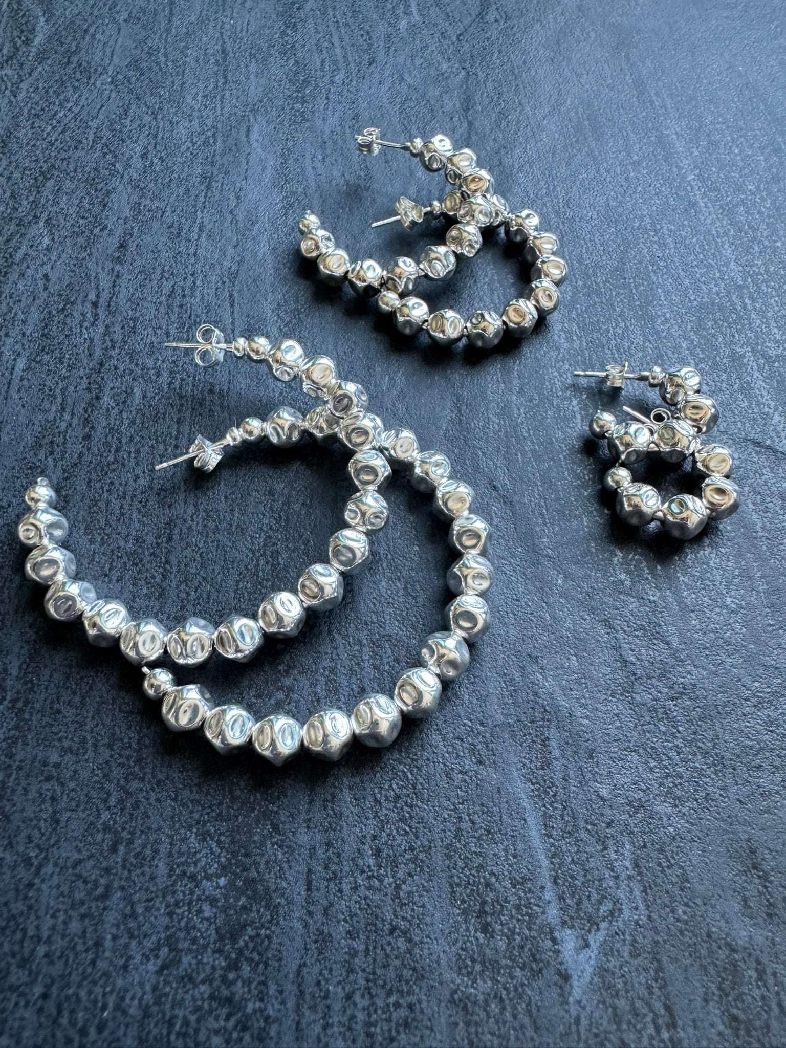 Large Baroque Bead Chunky Hoop Earrings (Copy) - LeSilveStone