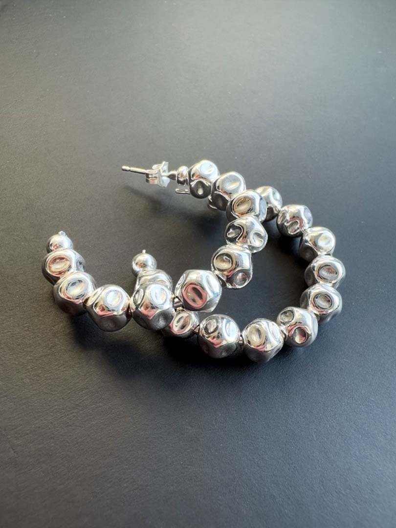 Medium Baroque Bead Chunky Hoop Earrings - LeSilveStone