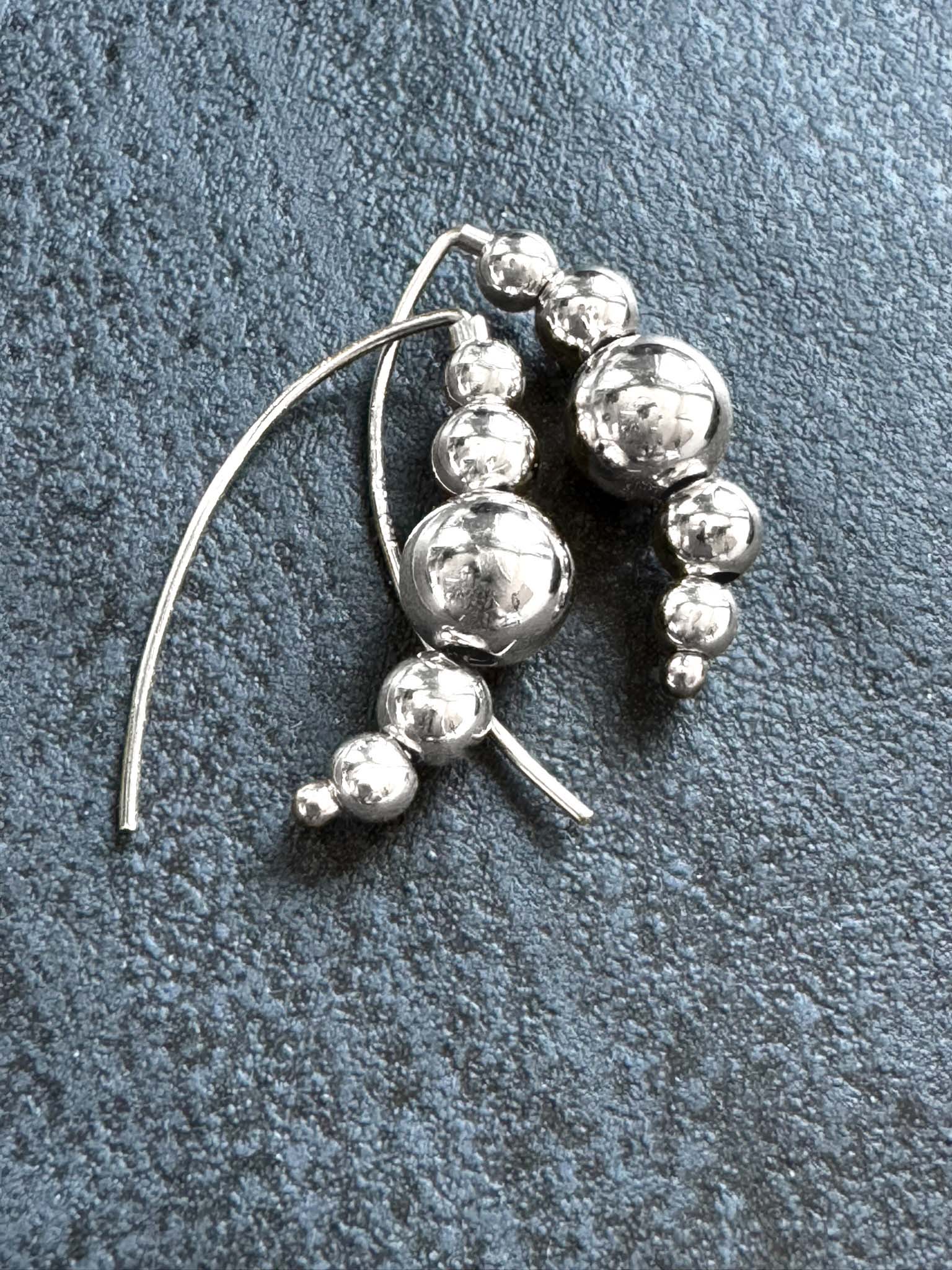 Small Beaded Threader Earrings - LeSilveStone