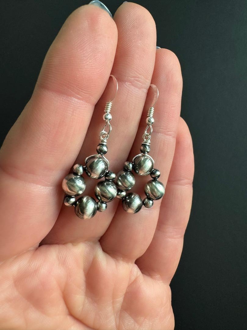Small Desert Flower Earrings - LeSilveStone