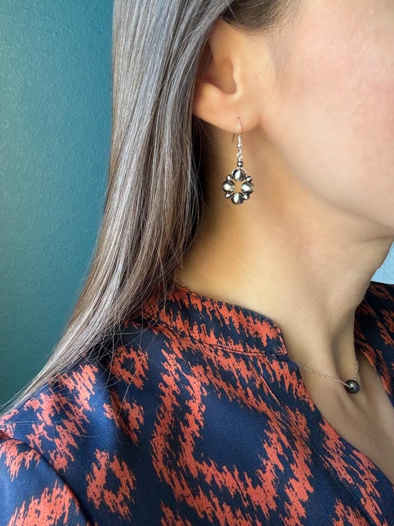 Small Desert Flower Earrings - LeSilveStone