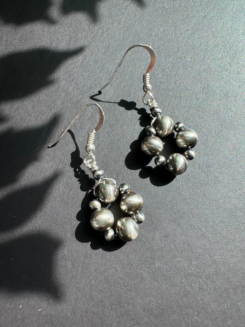 Small Desert Flower Earrings - LeSilveStone