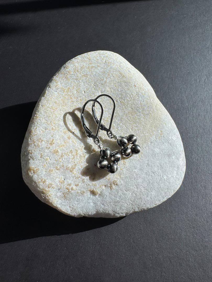 Small Signature Clover Earrings - LeSilveStone