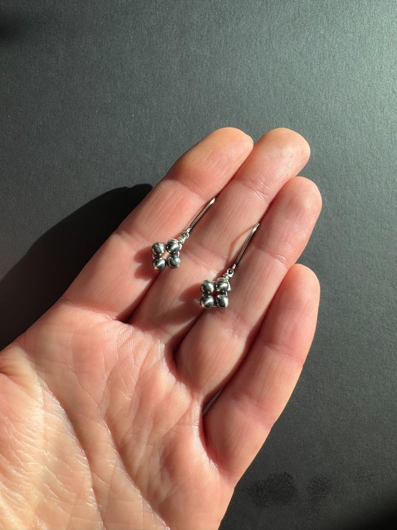 Small Signature Clover Earrings - LeSilveStone