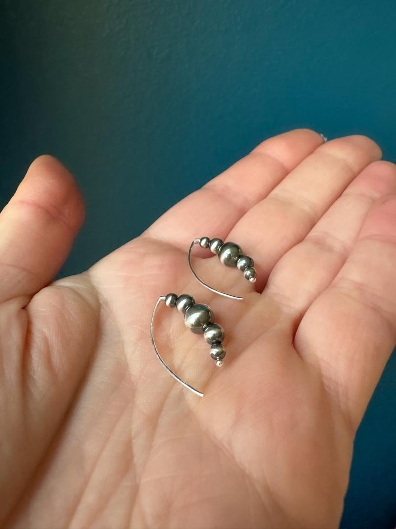 Small Western Navajo Pearl Style Threader Earrings - LeSilveStone