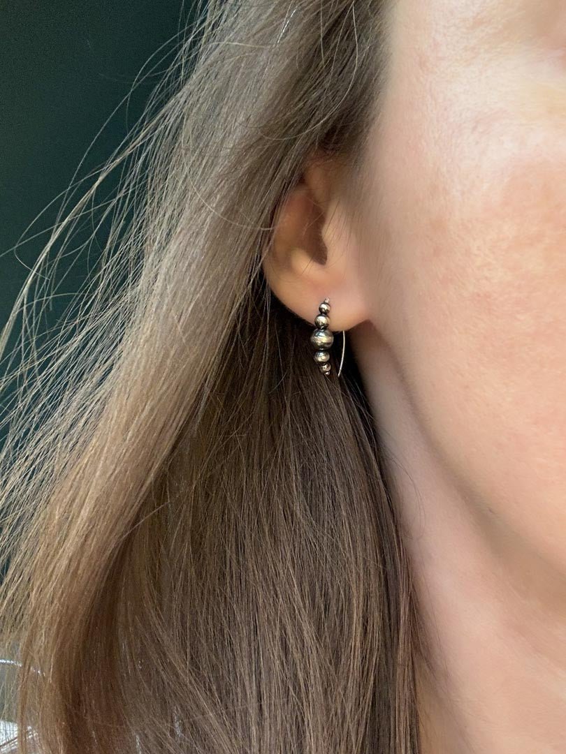 Small Western Navajo Pearl Style Threader Earrings - LeSilveStone