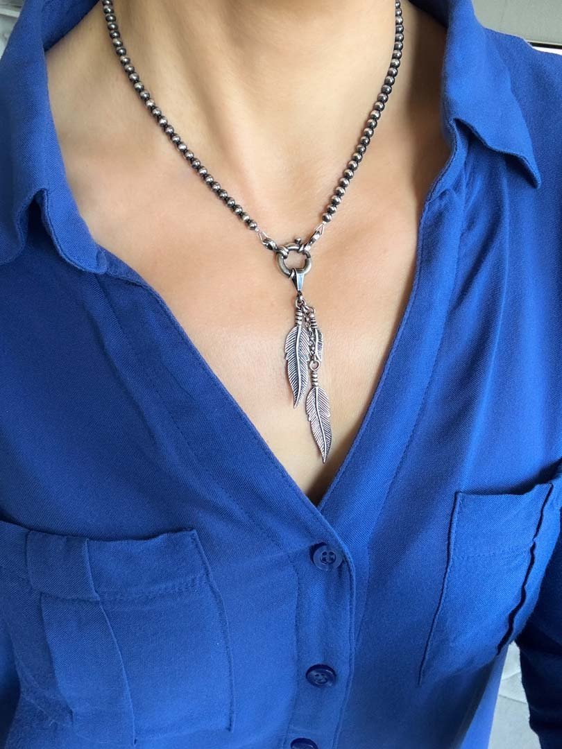 Triple Feather Pendant Navajo Pearl Style Necklace - LeSilveStone