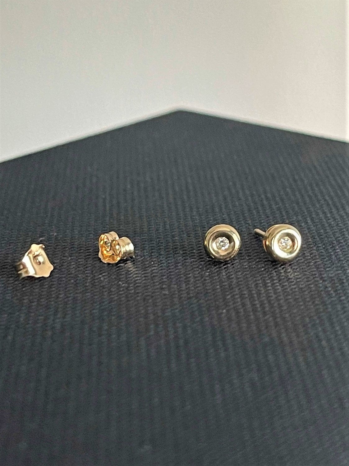14K Gold Diamond Stud Earrings - LeSilveStone