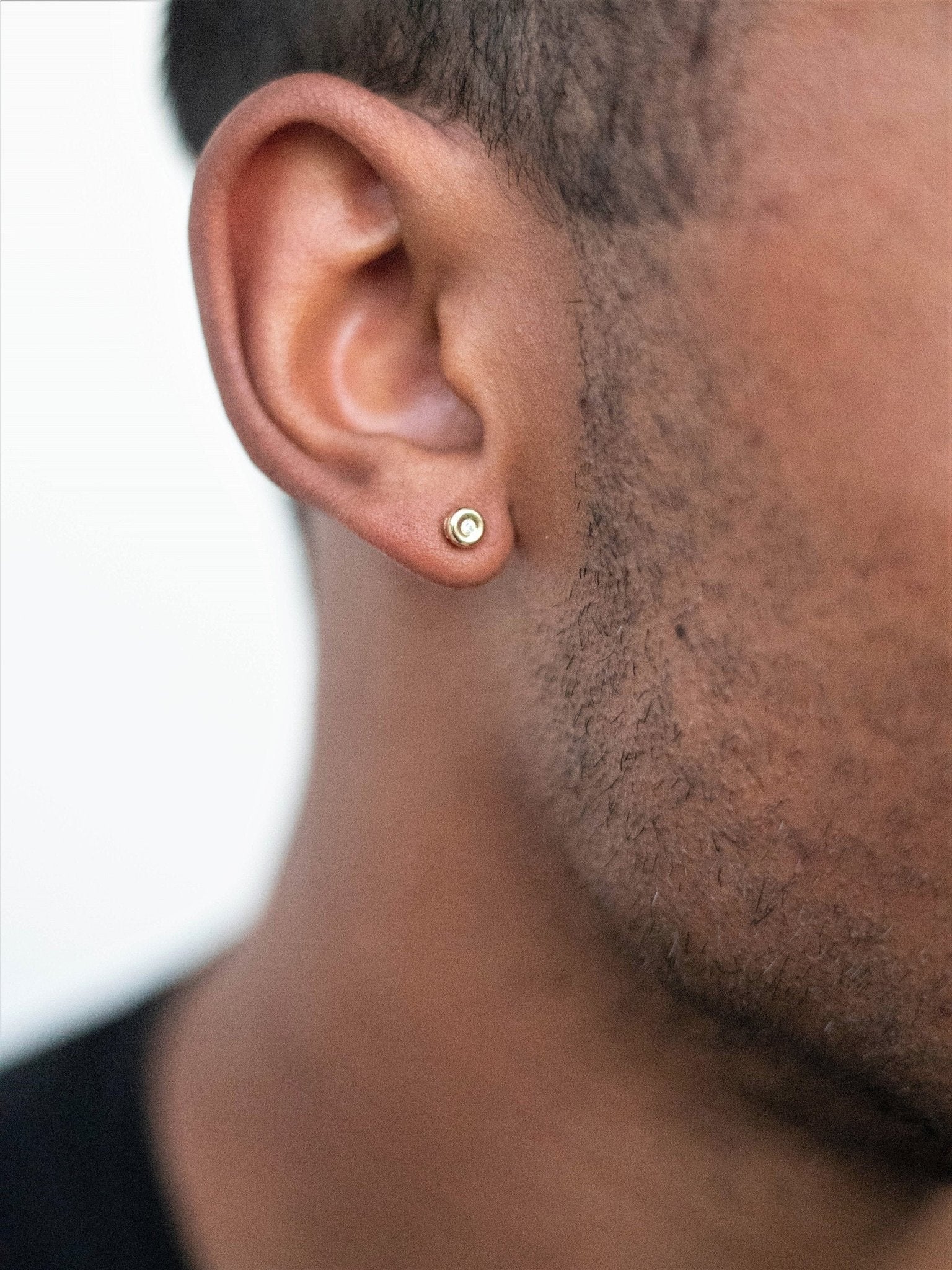 14K Gold Diamond Stud Earrings - LeSilveStone