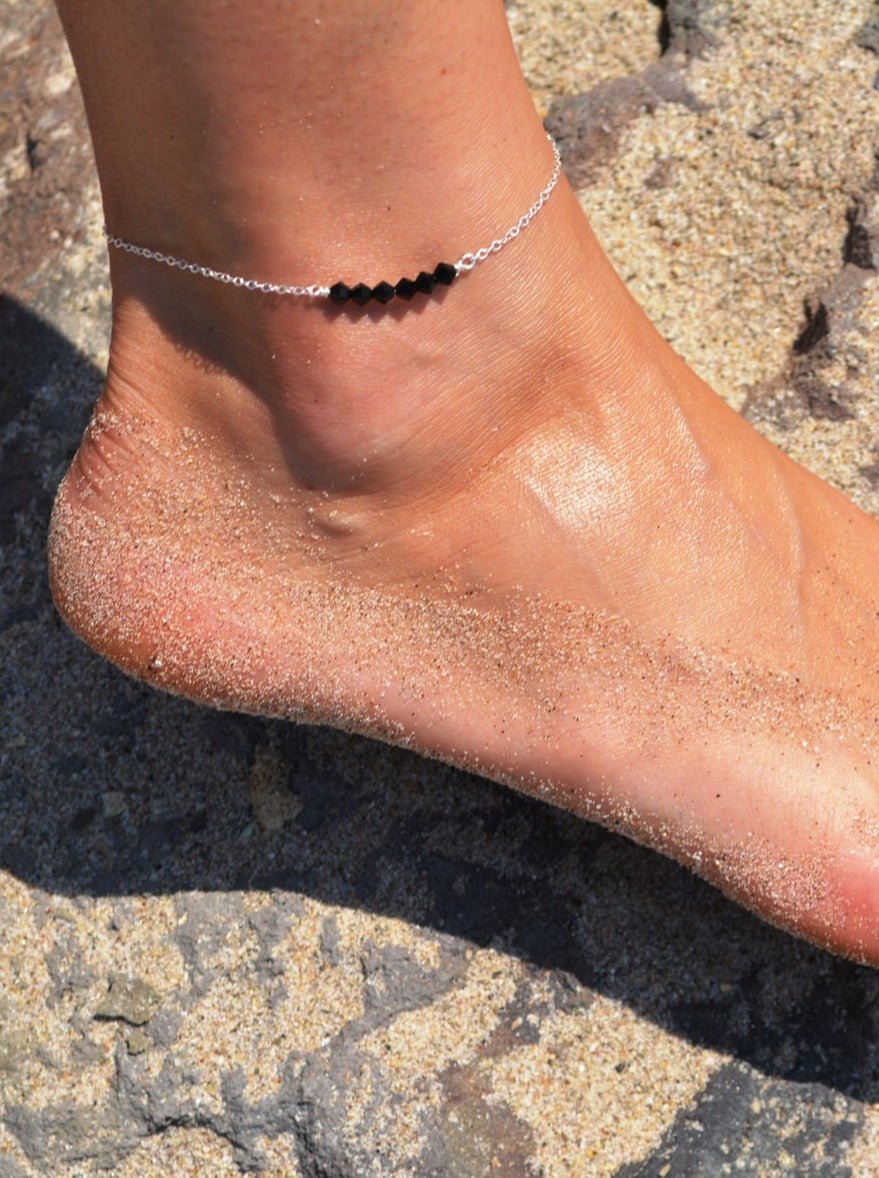 Dainty Chain Anklet with Swarovski® Crystals - LeSilveStone