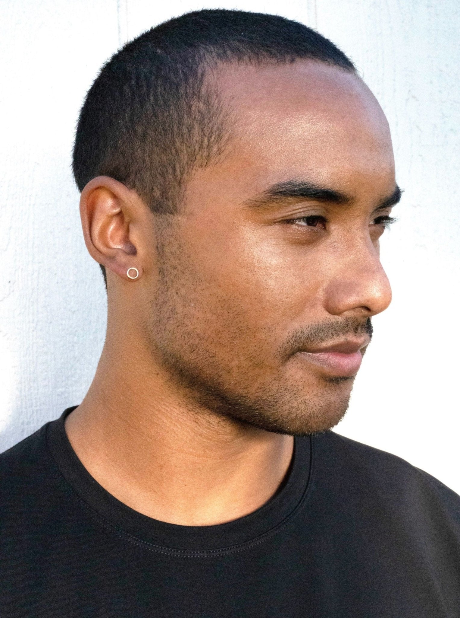 Minimalist Circle Men's Stud Earrings simple everyday lightweight earrings silver or gold - LeSilveStone