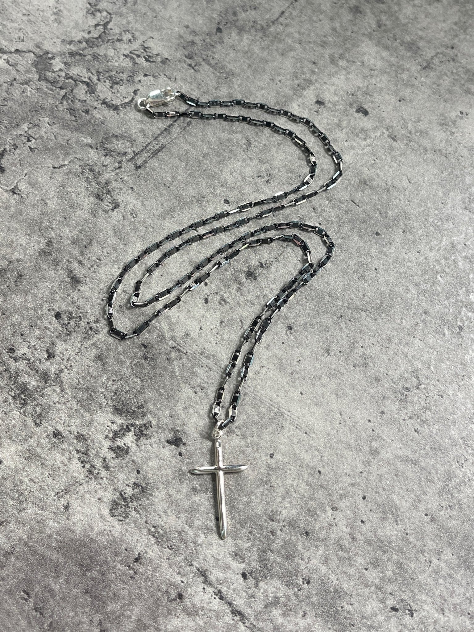 Razorblade Chain Cross Necklace in Sterling Silver with Black Finish - LeSilveStone