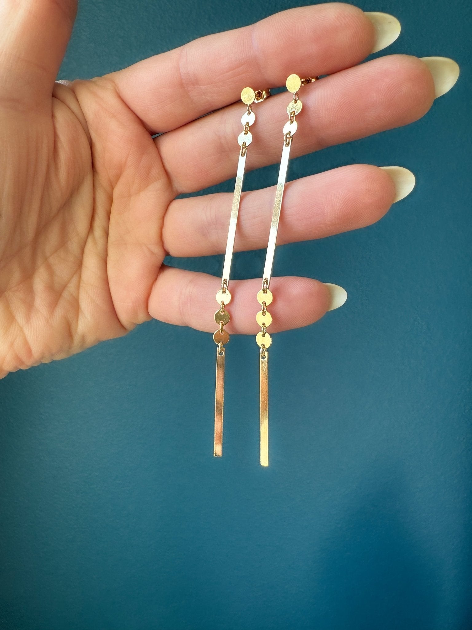 Skinny Extra Long Geometric Post Earrings - LeSilveStone