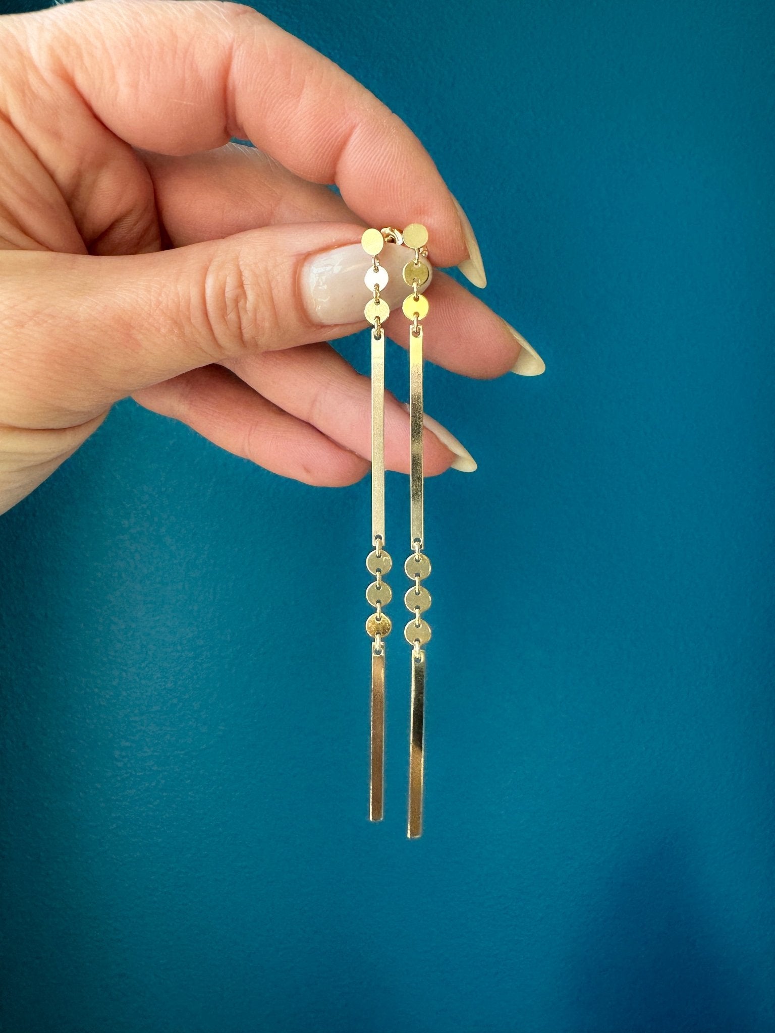 Skinny Extra Long Geometric Post Earrings - LeSilveStone