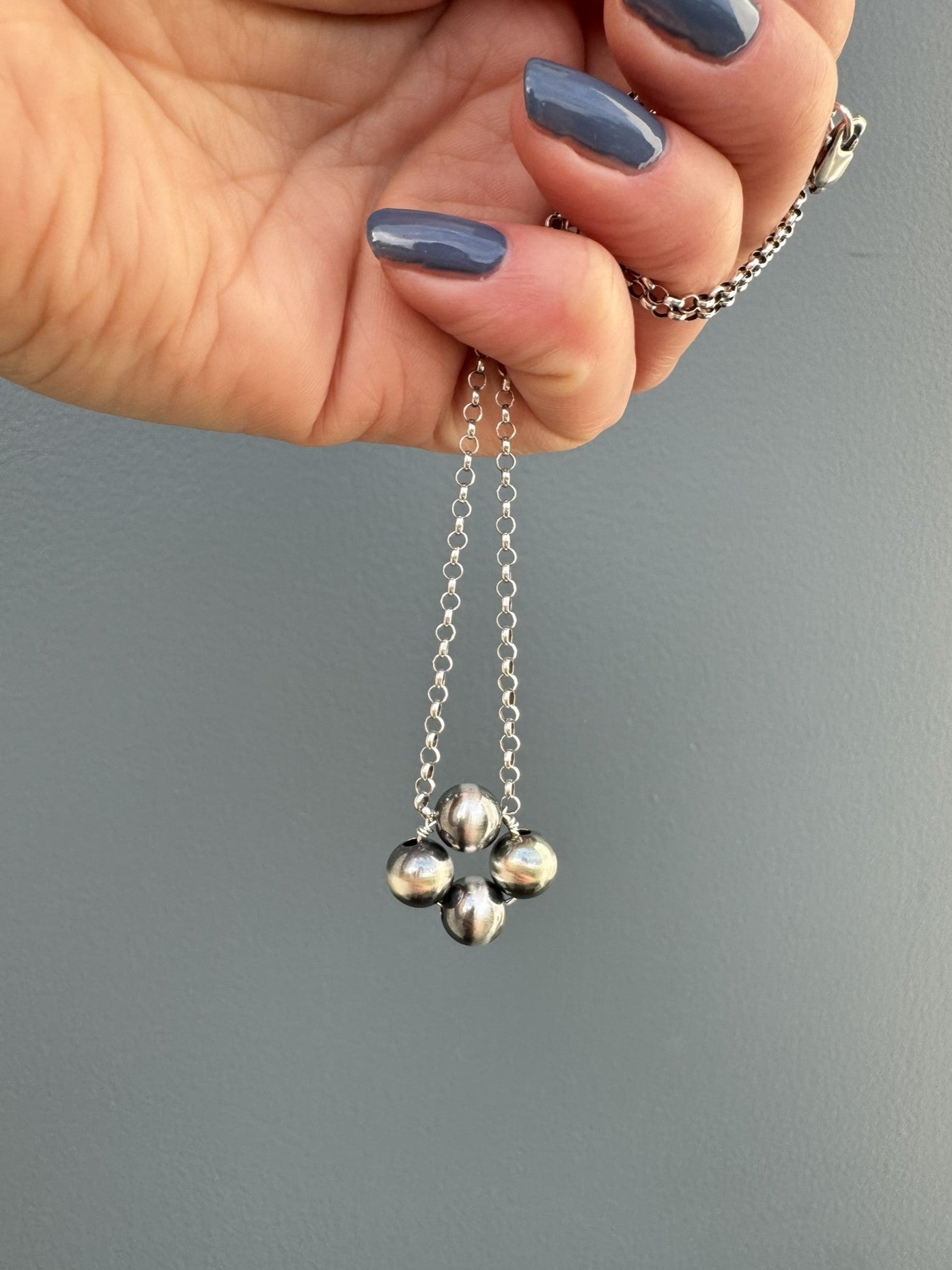 Floating Clover Necklace in Sterling Silver, L - LeSilveStone