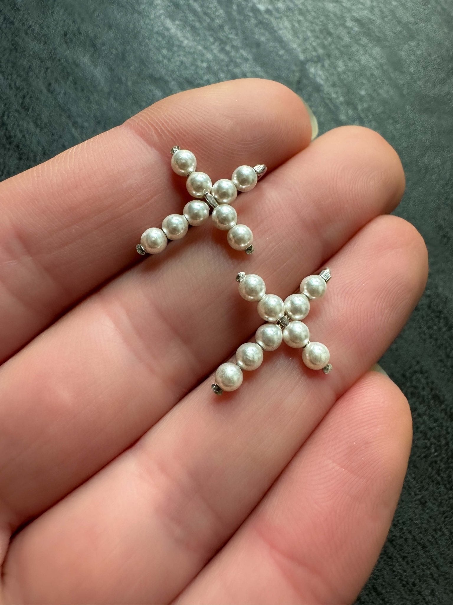 Swarovski Pearl CROSS Earrings, 18 mm - LeSilveStone