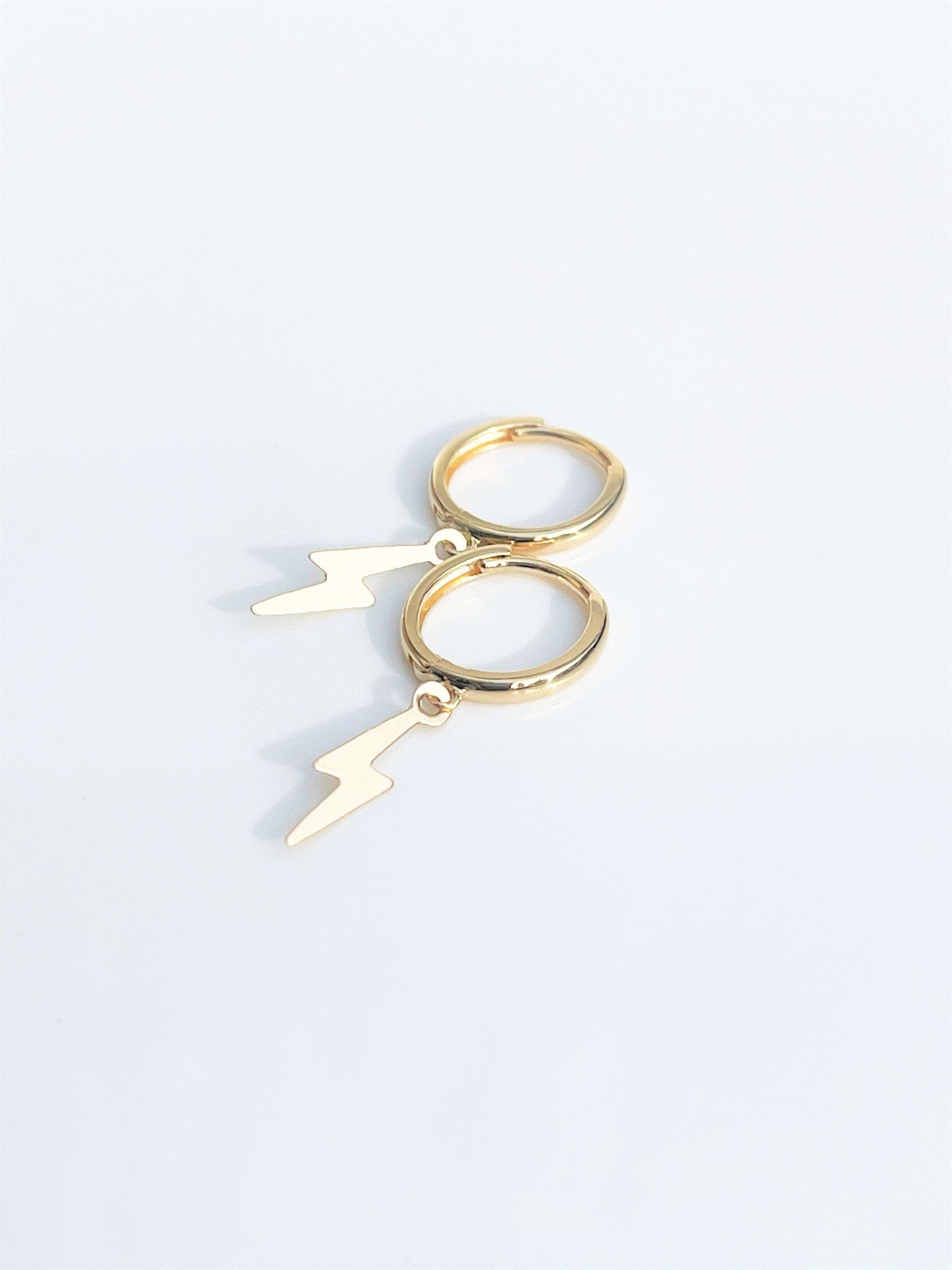 14K Gold Lightning Bolt Small Hoop Huggie Earrings - LeSilveStone